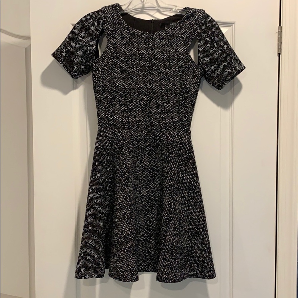 Aqua black and white dress